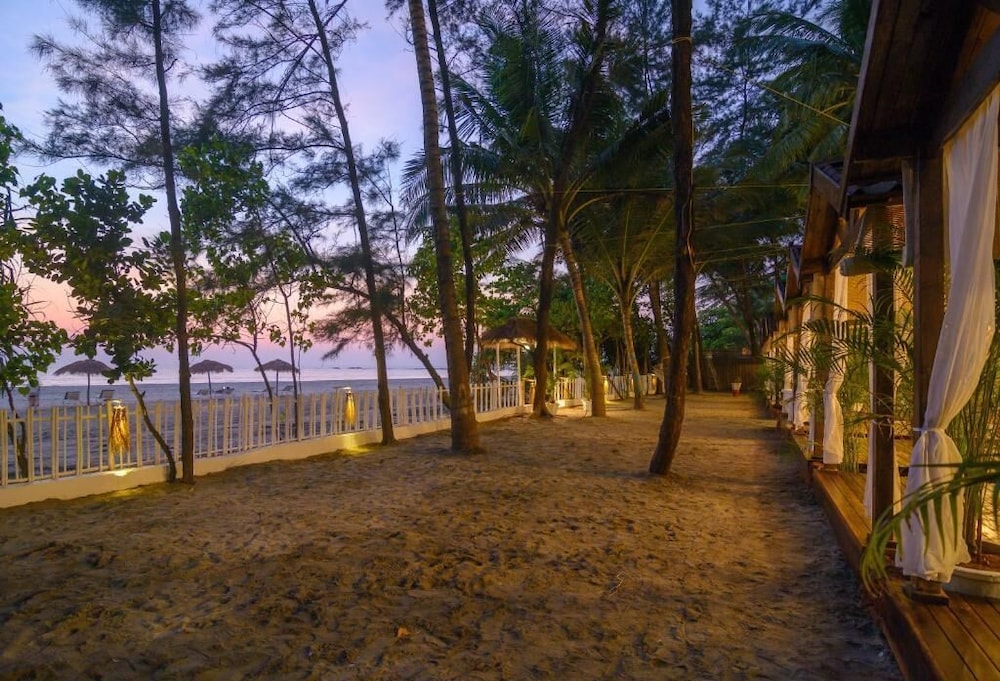Larisa Resort Morjim 45/60