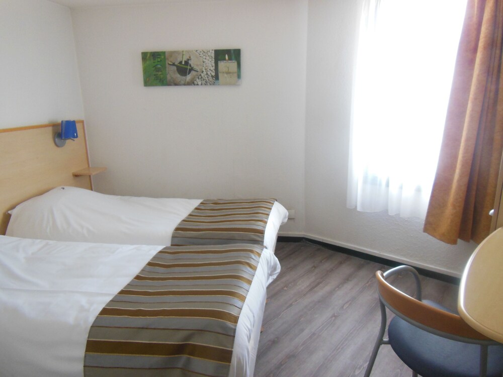 Inter-Hotel Le Beaulieu 12/24
