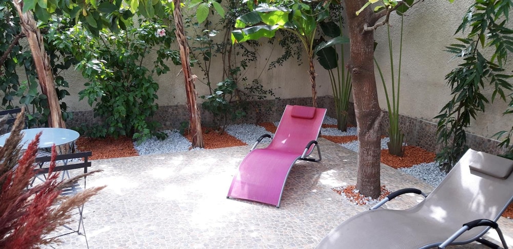 Villa Jaddis 45/50