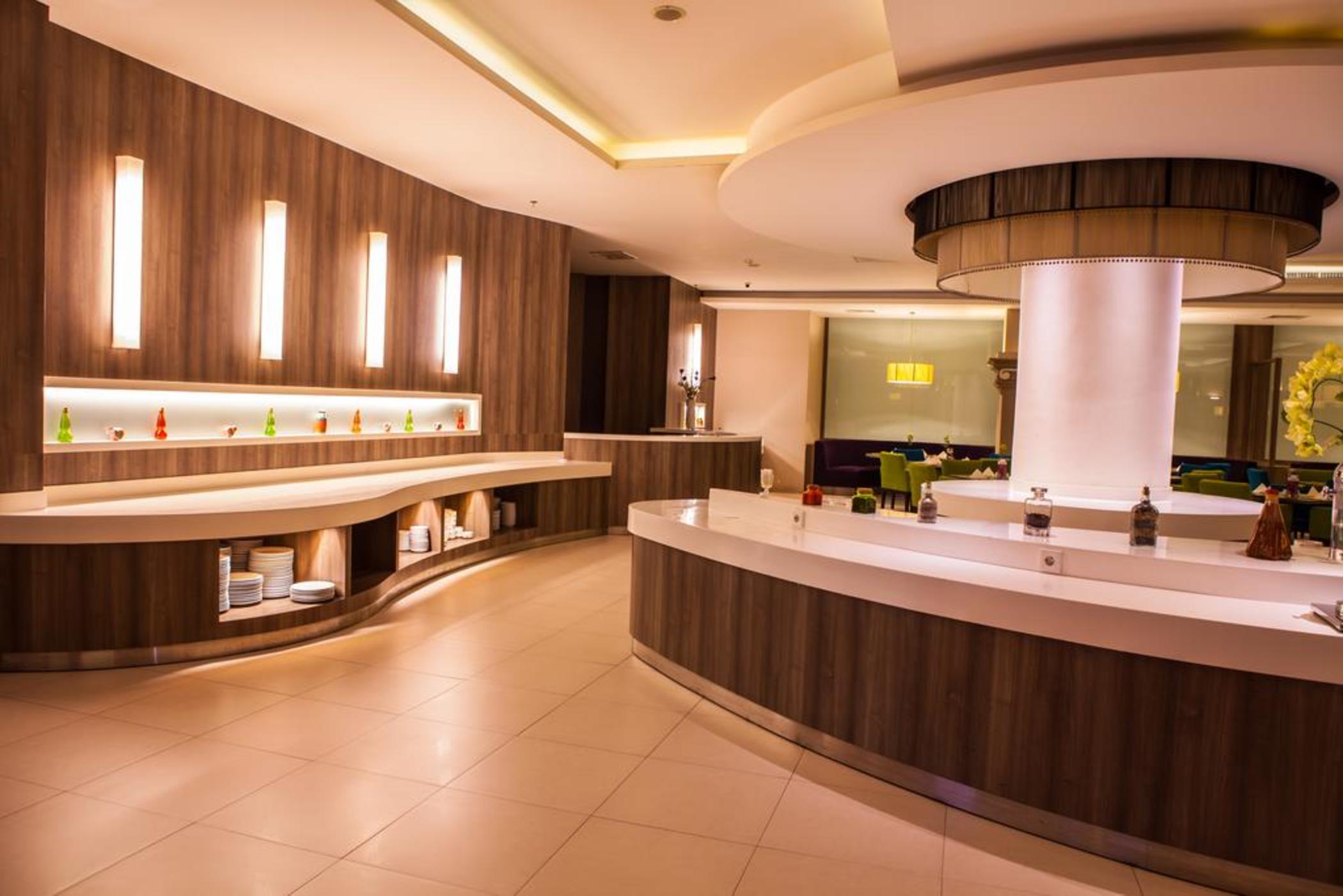 Mercure Regency Hotel Makassar 18/23