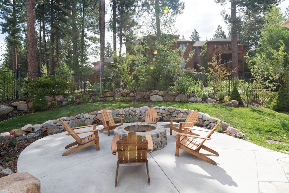 Hyatt Residence Club Lake Tahoe High Sierra Lodge 44/62