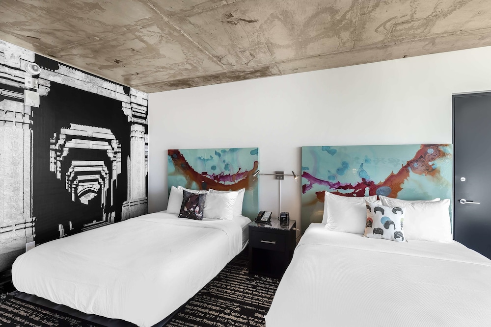 ROOM, 2 QUEEN BEDS, ACCESSIBLE