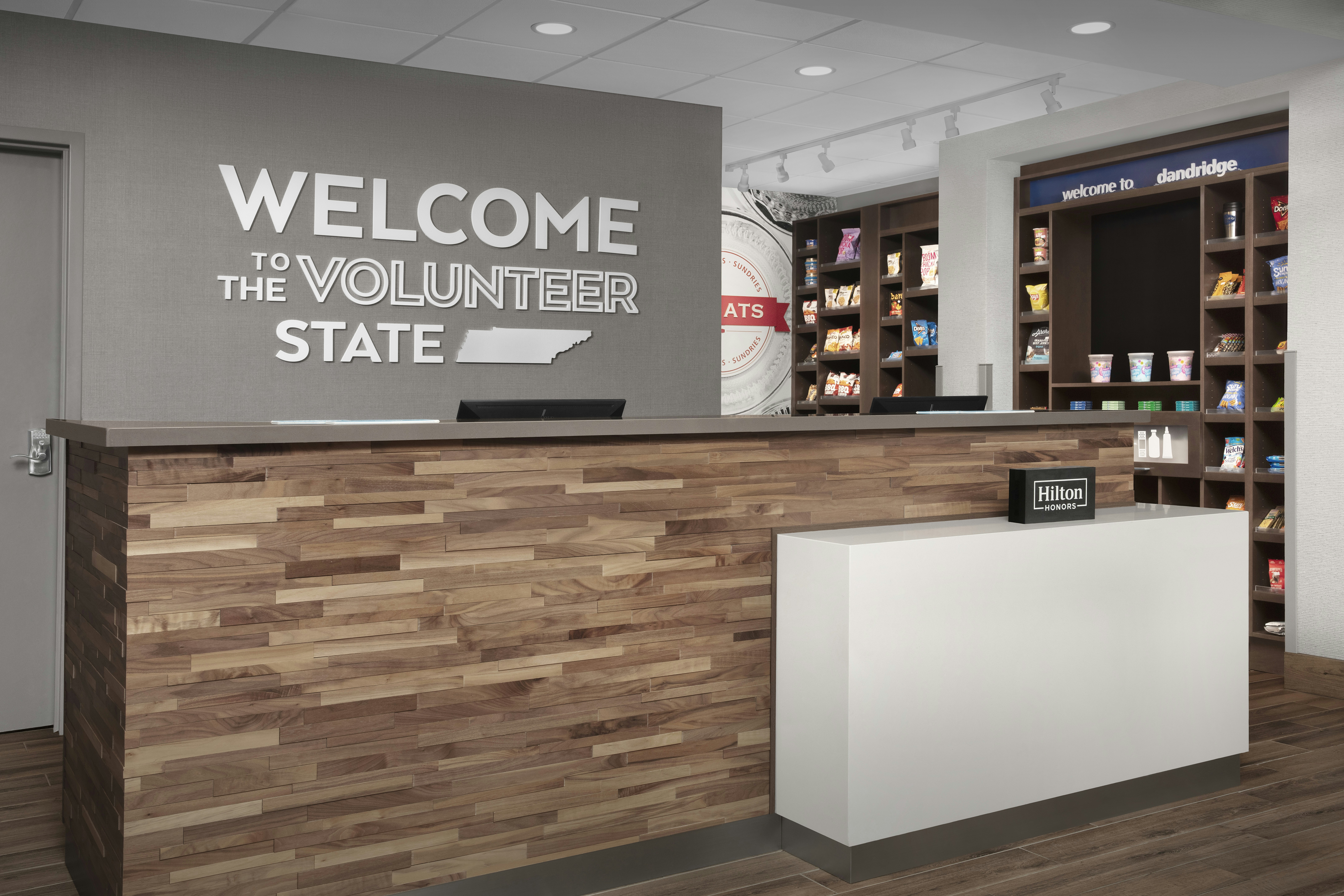 Lobby at Hampton Inn Dandridge, TN, DANDRIDGE - TN