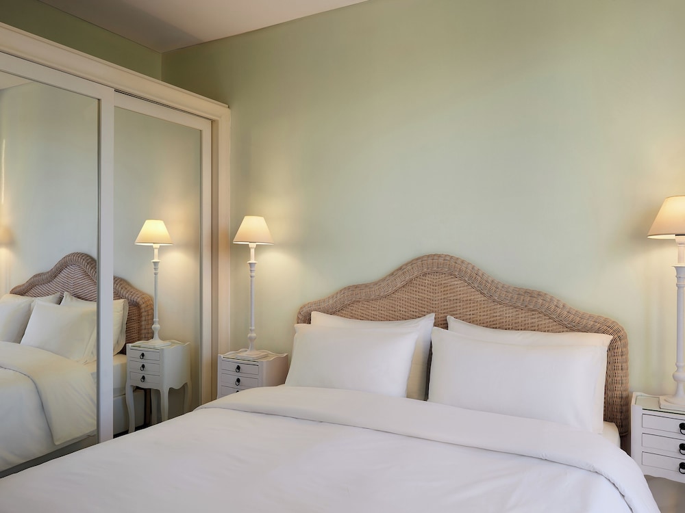 Family, House, Double Bed