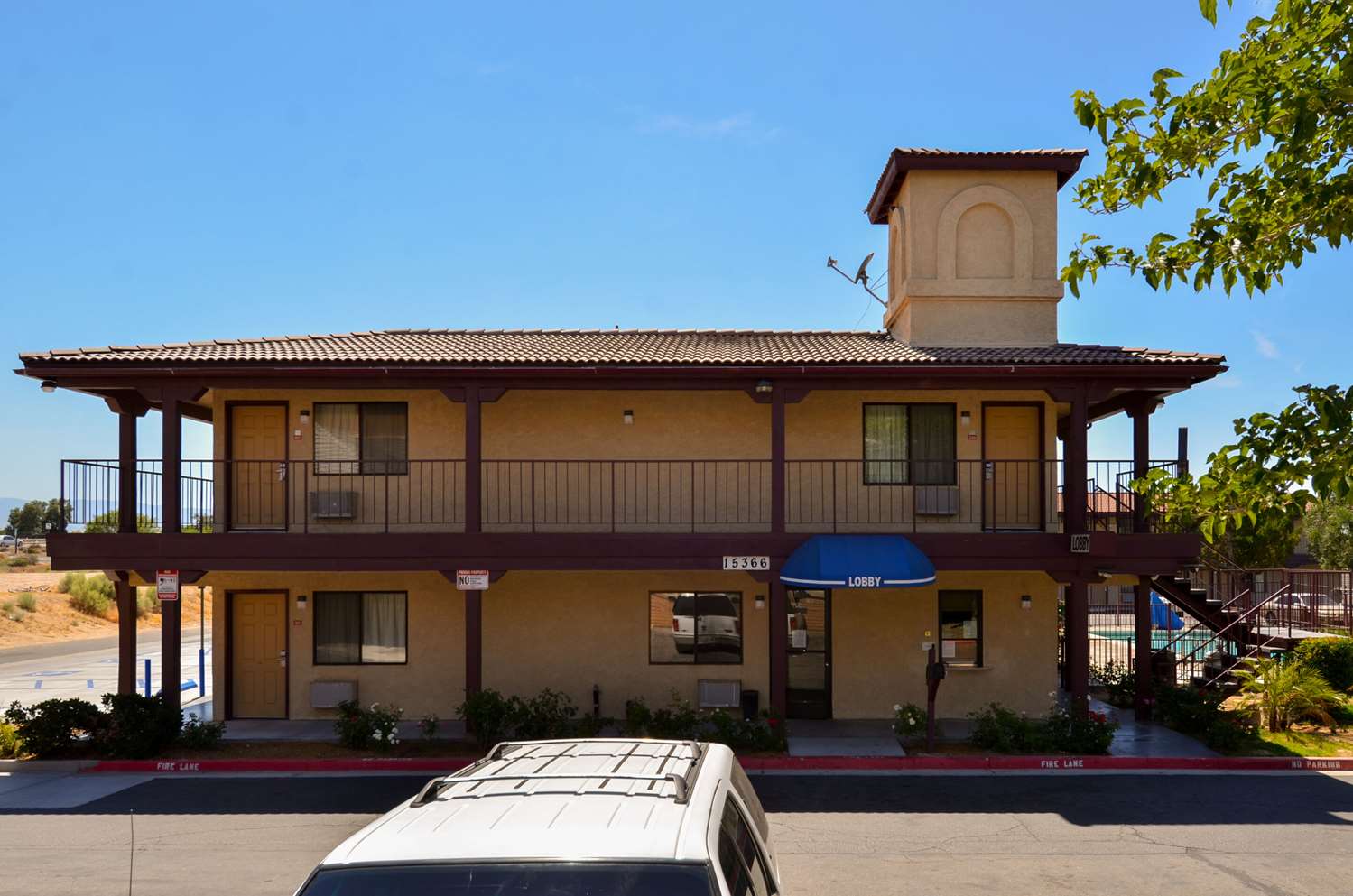 Days Inn By Wyndham Victorville 1/10
