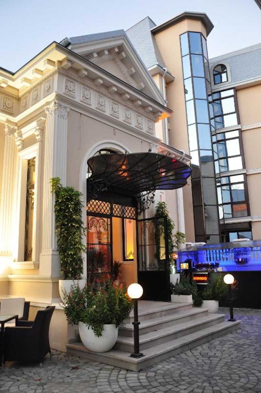 VIGO GRAND HOTEL 2/36