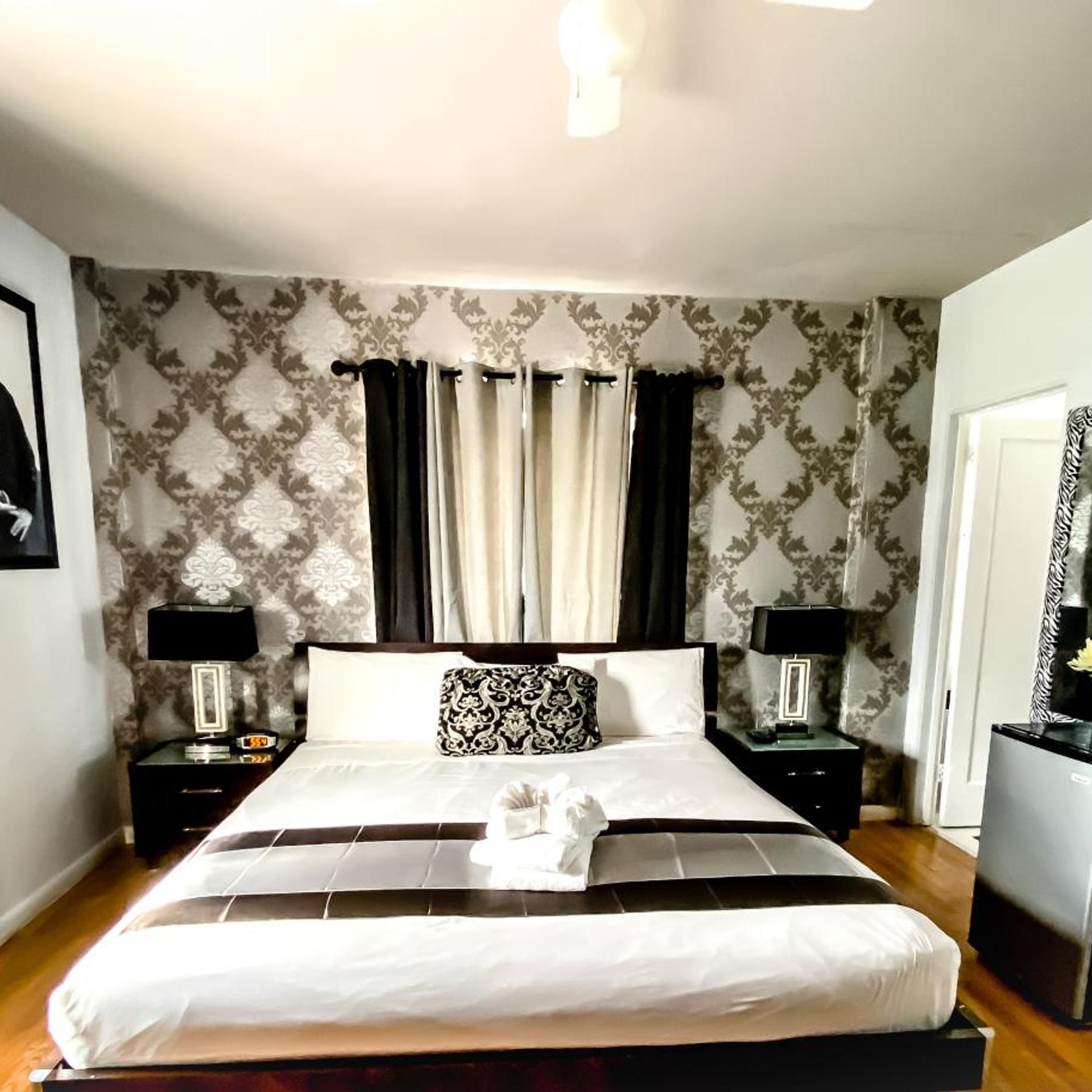 Renovated, Superior, King Bed