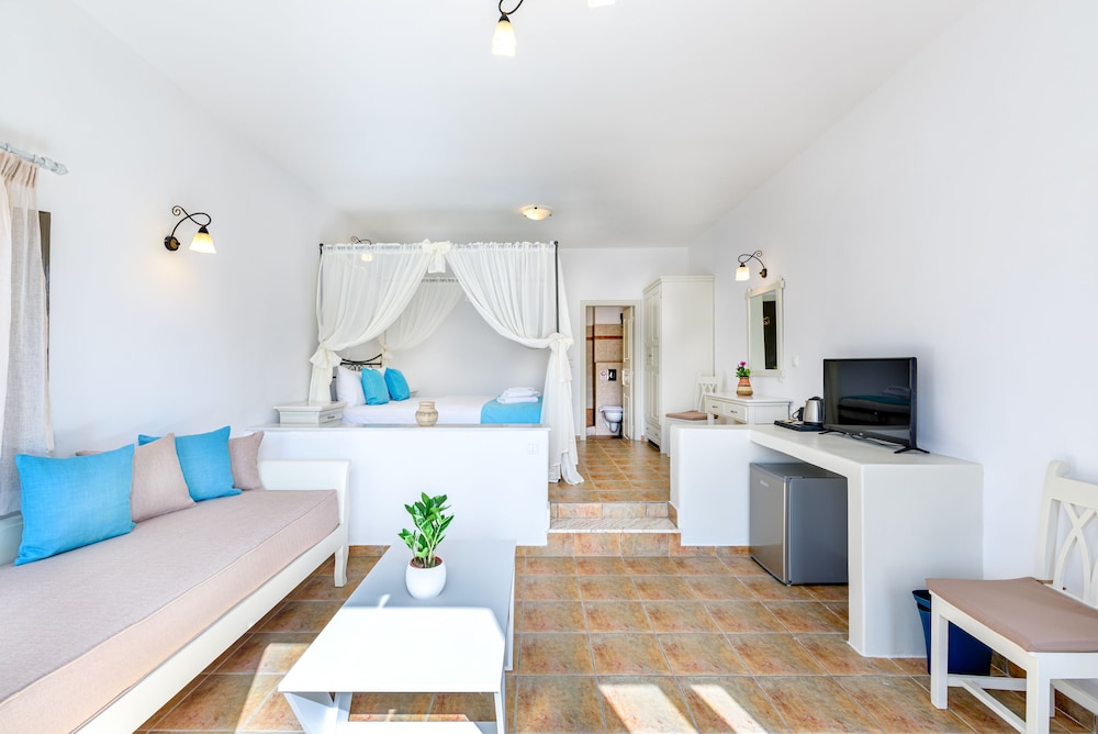 EN PLO BOUTIQUE SUITES 30/49