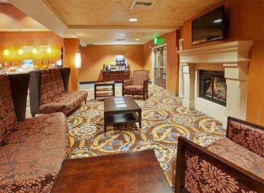 Holiday Inn Express Hotel Suites Sacramento Ne C 50/75