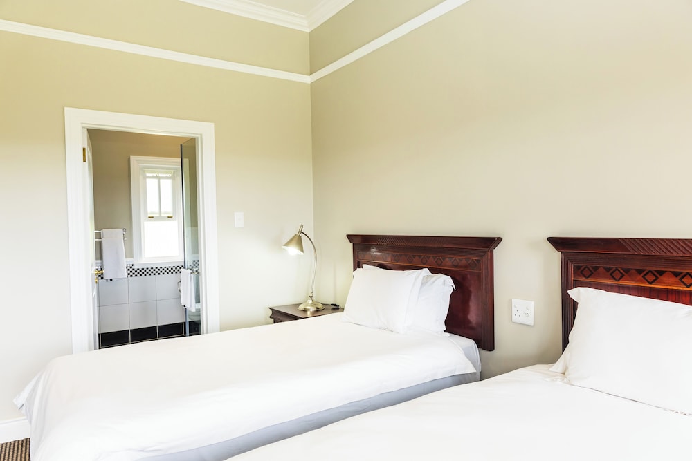 PREMIER RESORT MPONGO PRIVATE GAME RESERVE 13/50
