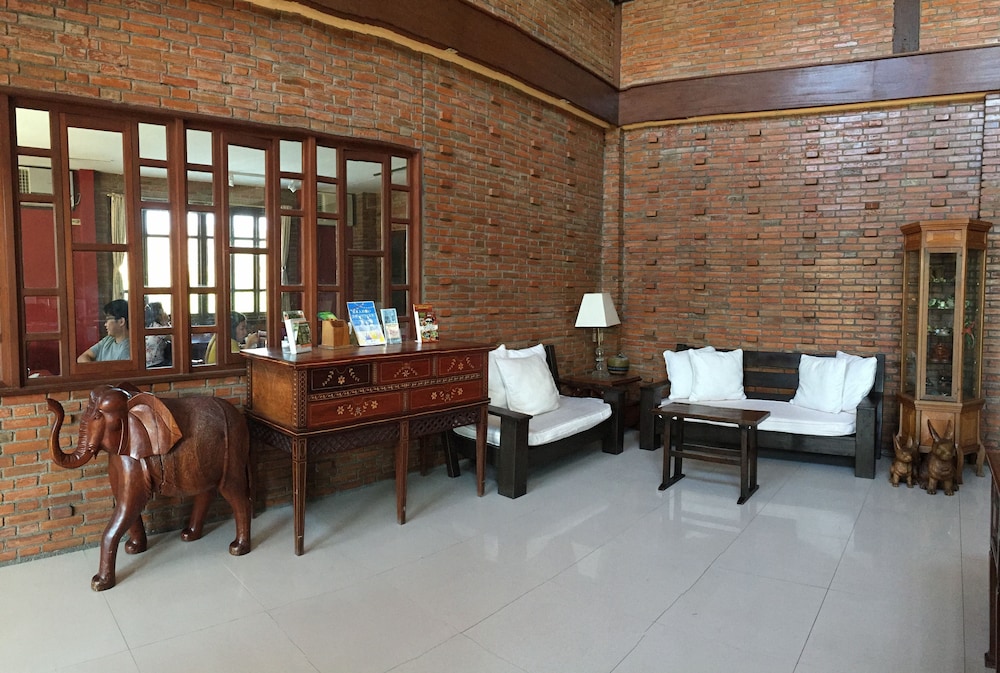 Mango Valley Hotel 1 22/67