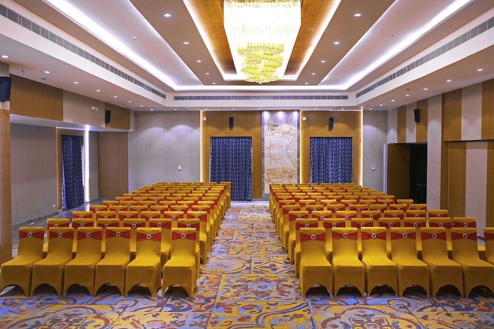 Comfort Inn Kaikaluru 29/31