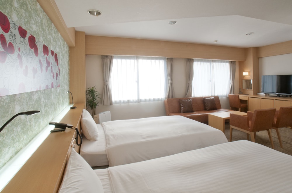 Fukuoka Toei Hotel 33/61