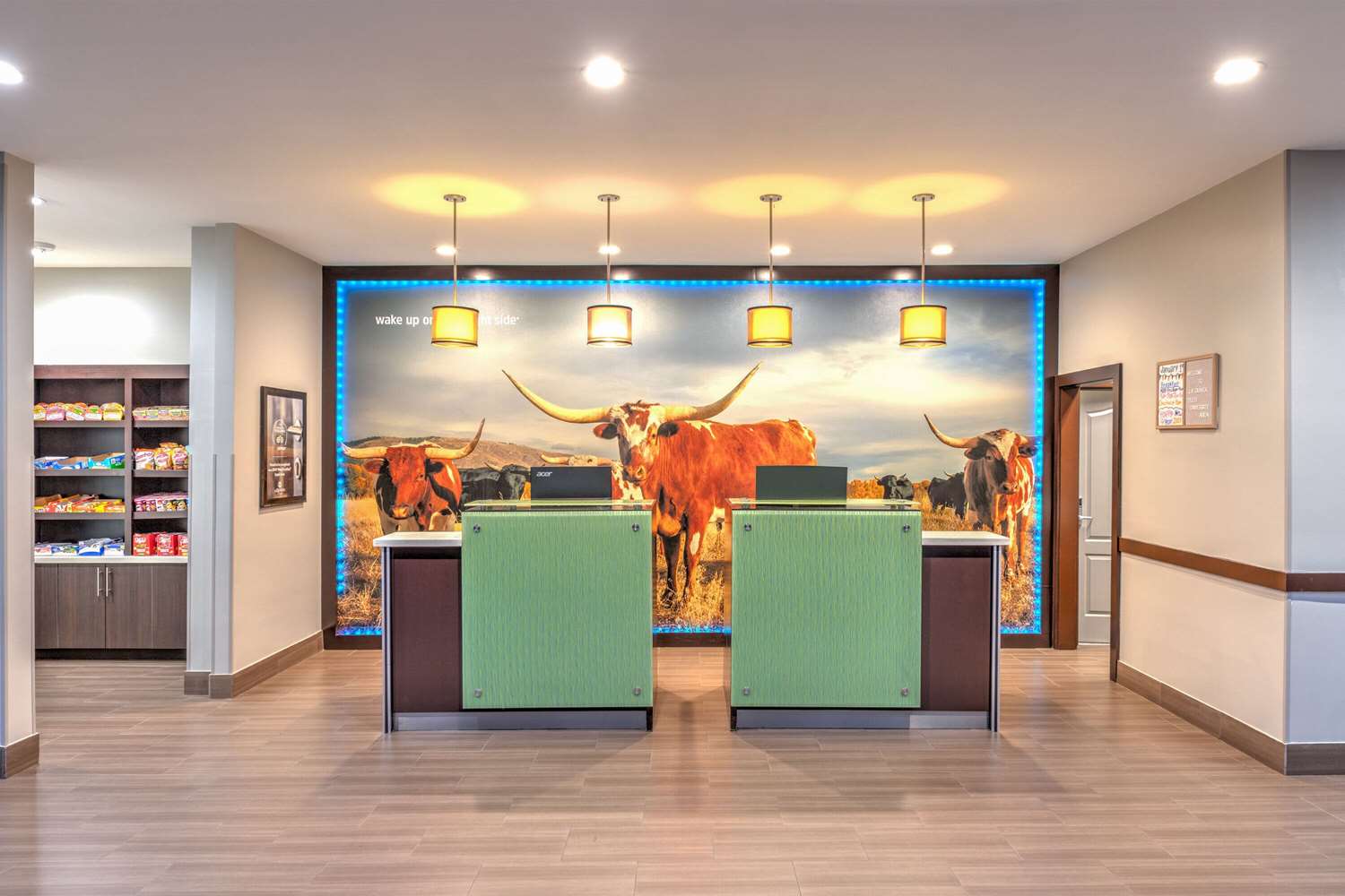 La Quinta Inn & Suites by Wyndham Tyler - University Area 8/20