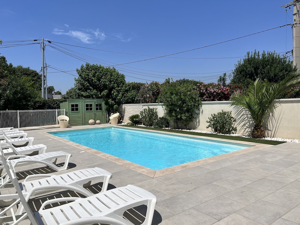 Brit Hotel Salon De Provence 26/30