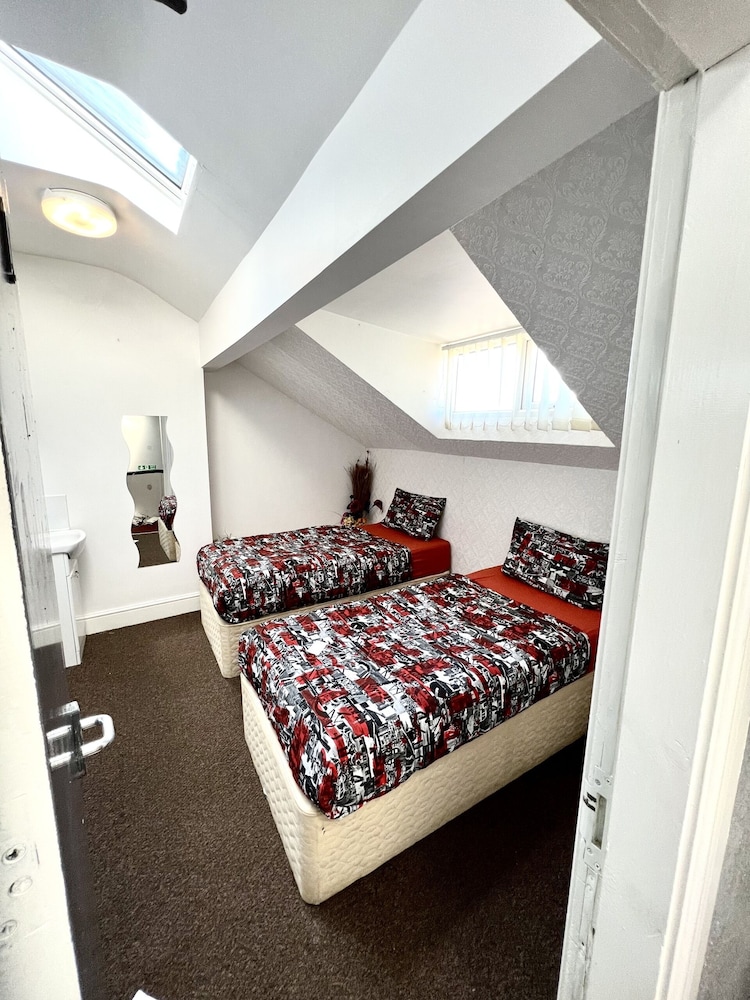 Blackpool Central Hotel 20/50