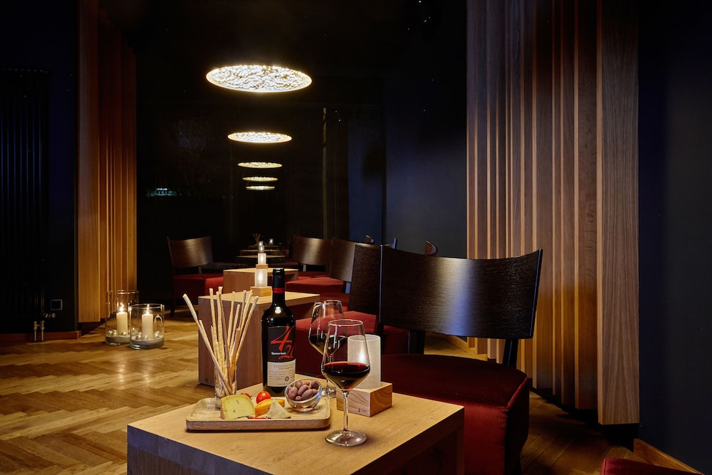Hotel Konigshof 38/49