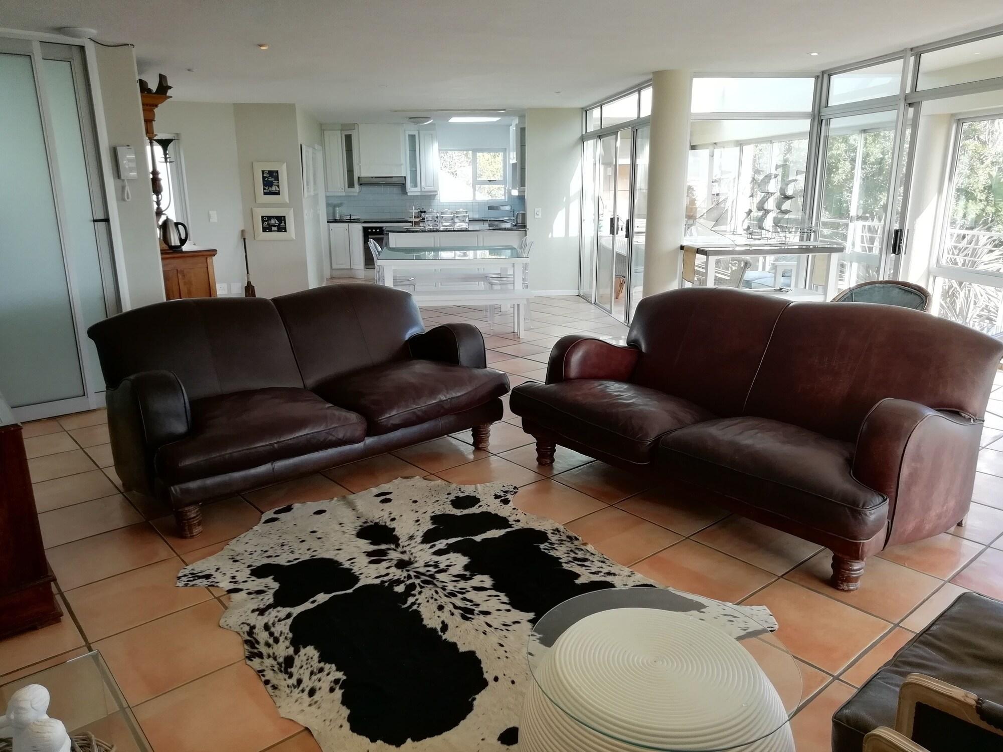 Sunshowers Plett 35/53