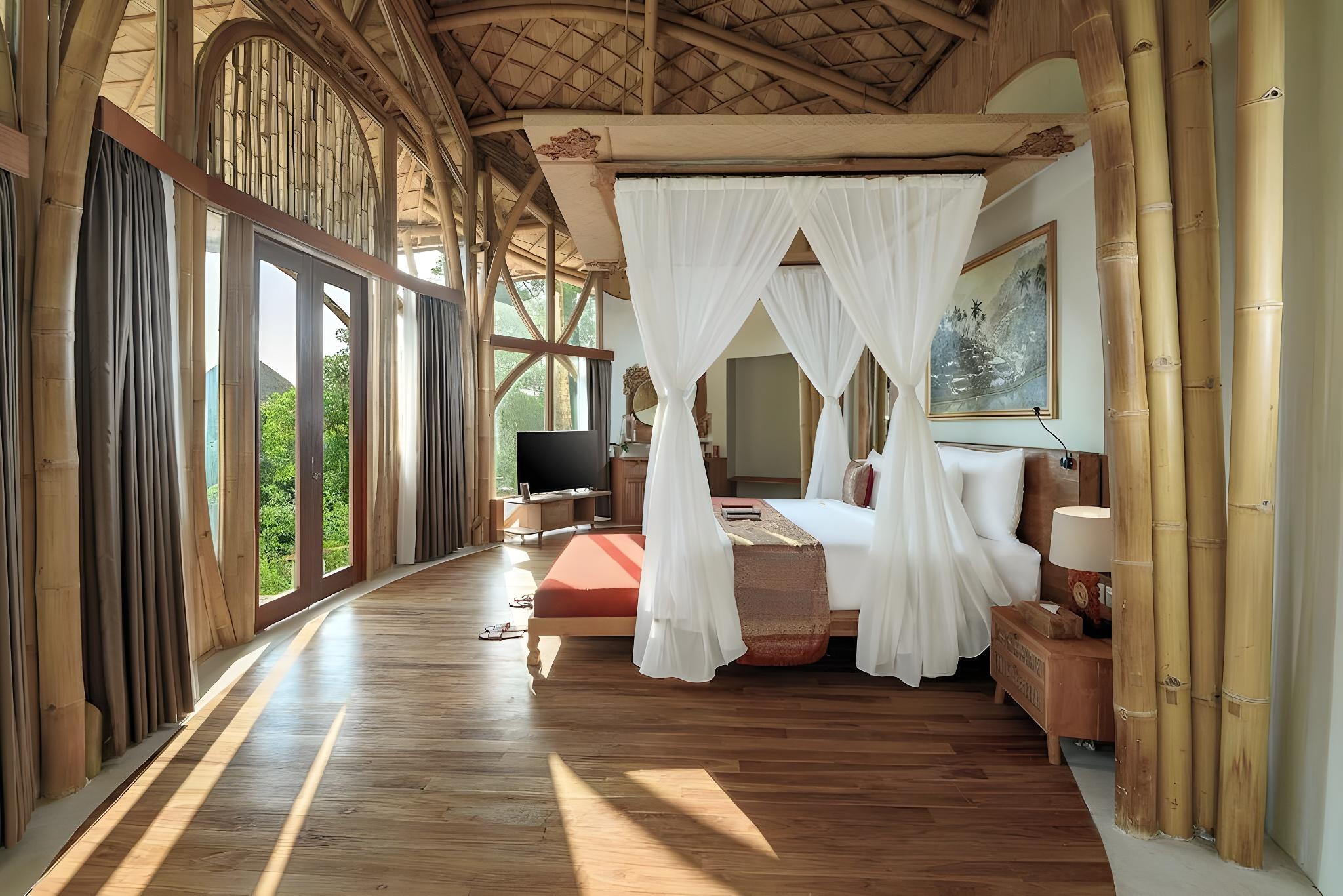 Royal, Duplex, Villa