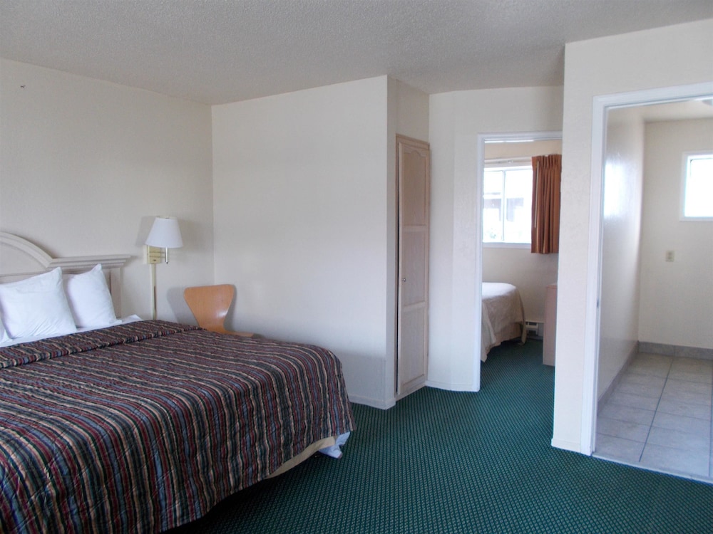 Motel6 Fort Bragg, CA 33/49