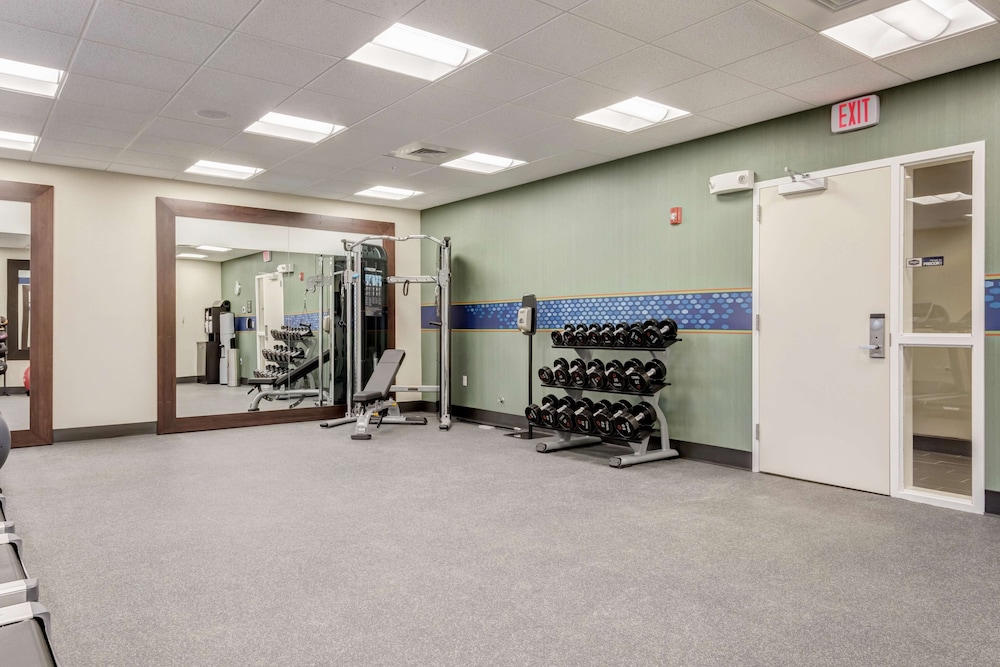 Hampton Inn St. Louis Wentzville MO 40/57