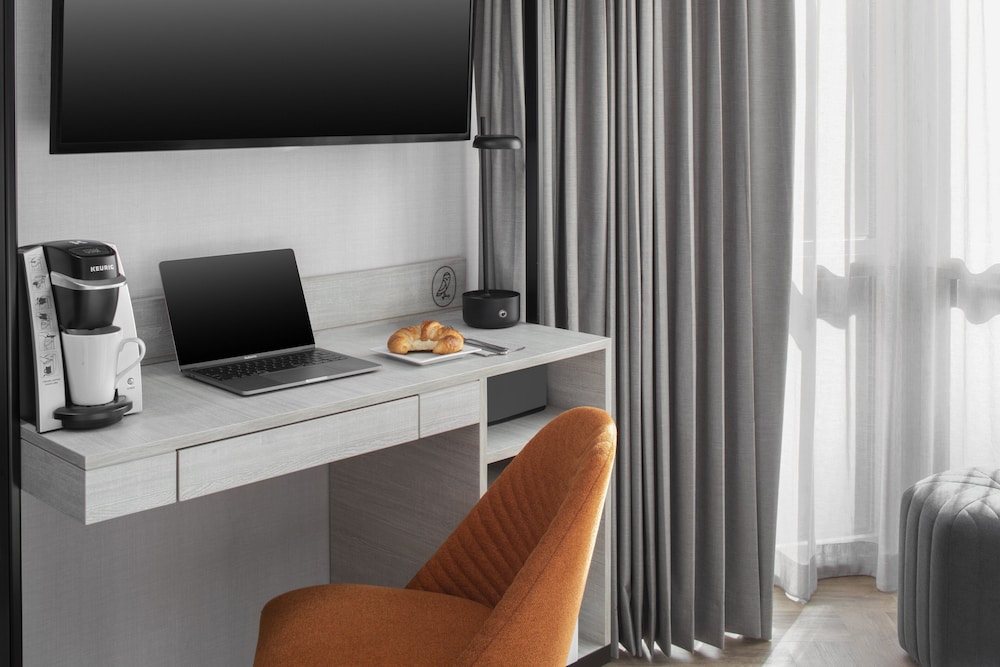 Voco Times Square South - An IHG Hotel 62/75