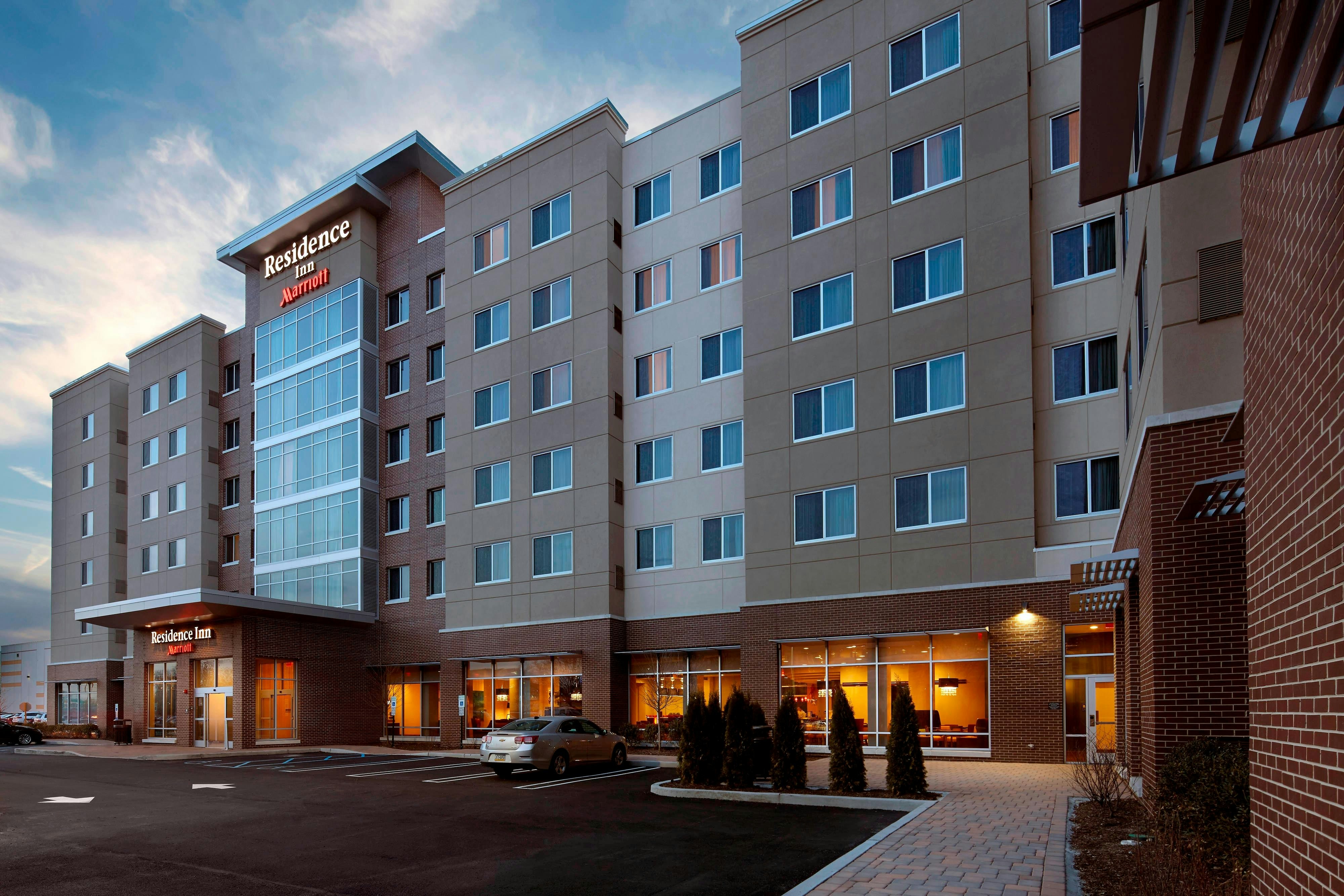 Residence Inn Secaucus Meadowlands 16/17