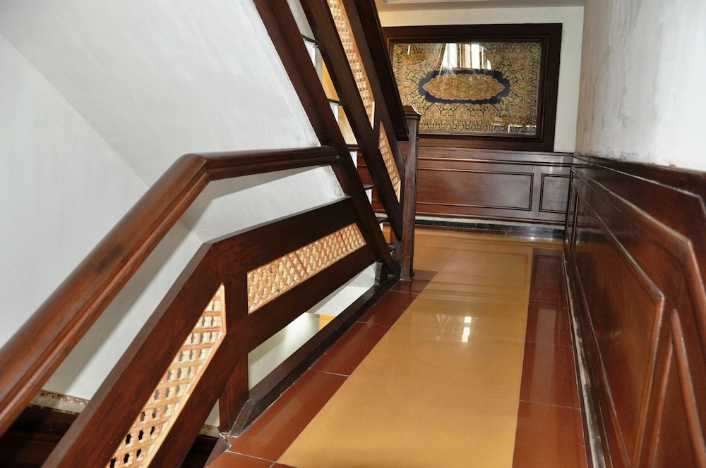 Hotel SADAF 17/45