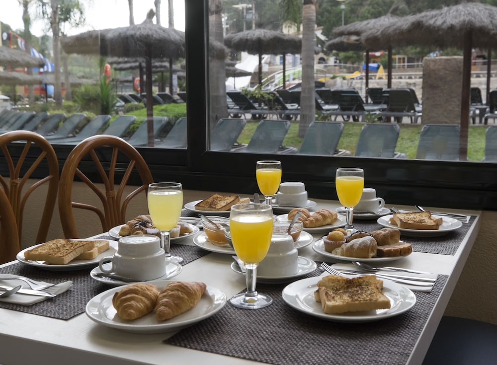 Rosamar Garden Resort 34/71