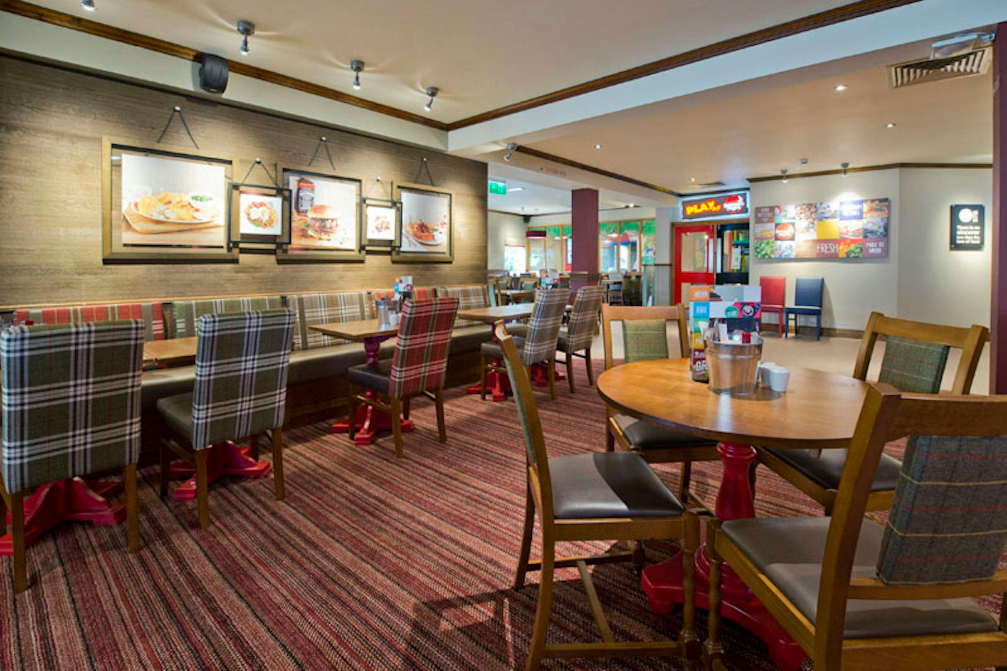 Premier Inn Wigan (M6 J25) 22/37