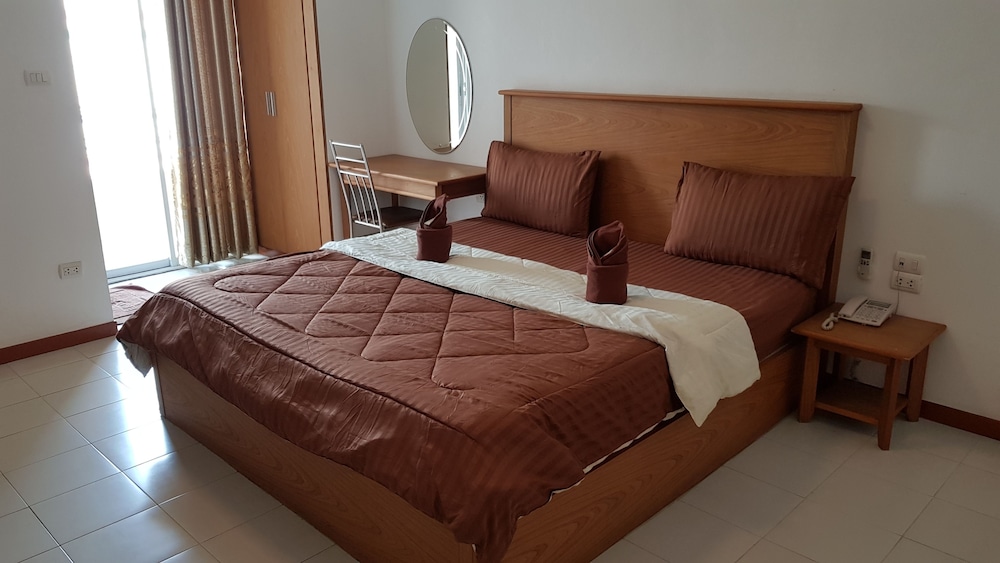 Bt Grand Condotel 15/64