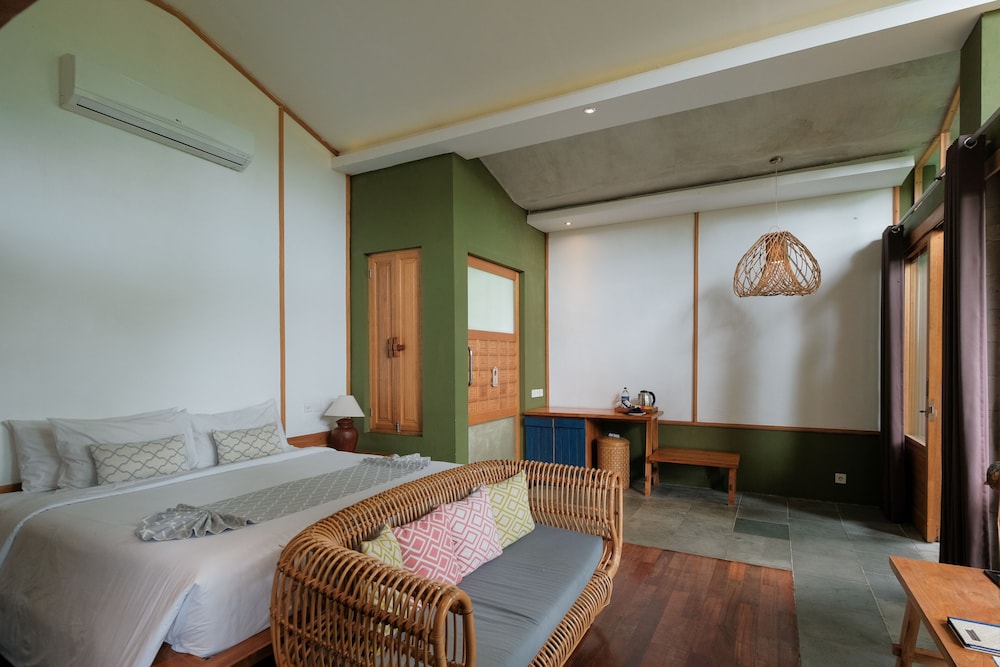 Amora Ubud Boutique Villas 33/48