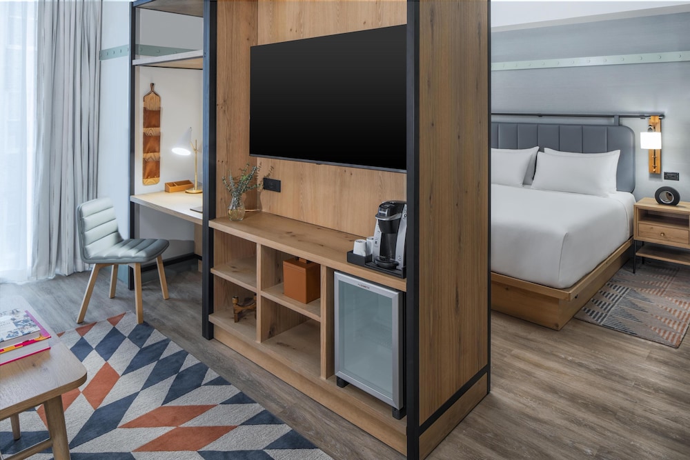 Hyatt Centric Center City Philadelphia 20/50