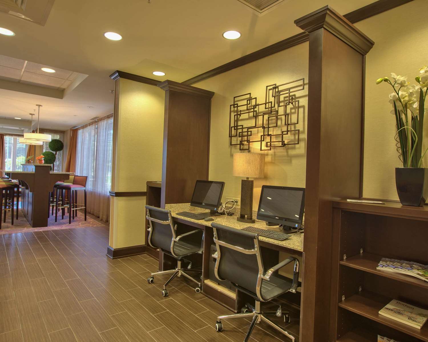 Spark by Hilton Dothan 14/19