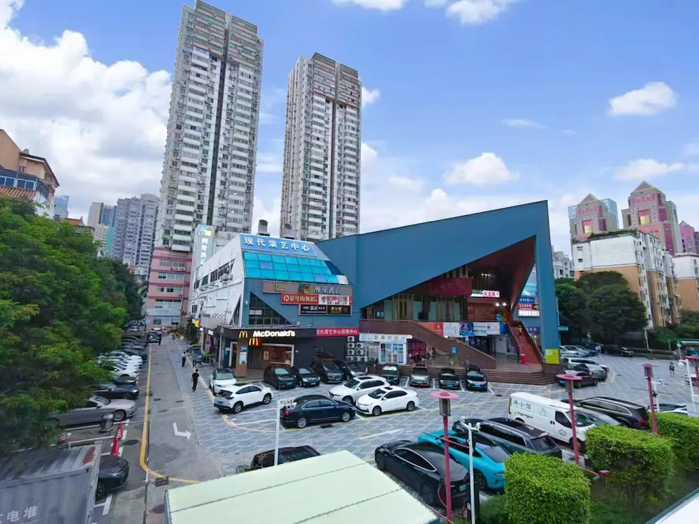 CHAOMAN HOTELS SHENZHEN CITIZEN CENTER 22/26