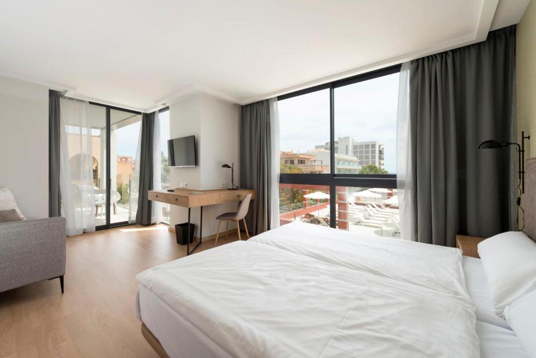 غرفة بسرير مزدوج بشرفة، Kyrat Amarac Suites 2/6