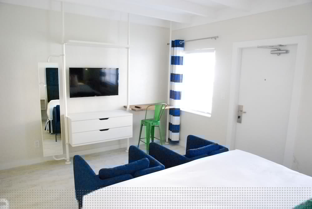 FORTUNA HOTEL 12/62
