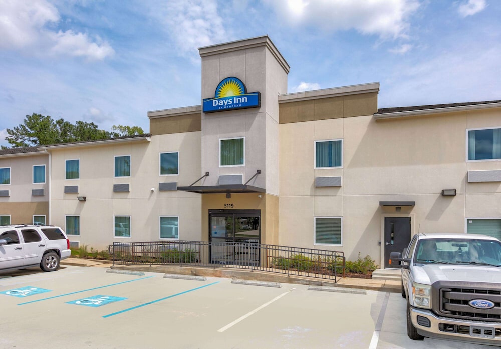 Days Inn by Wyndham Zachary LA 27/37