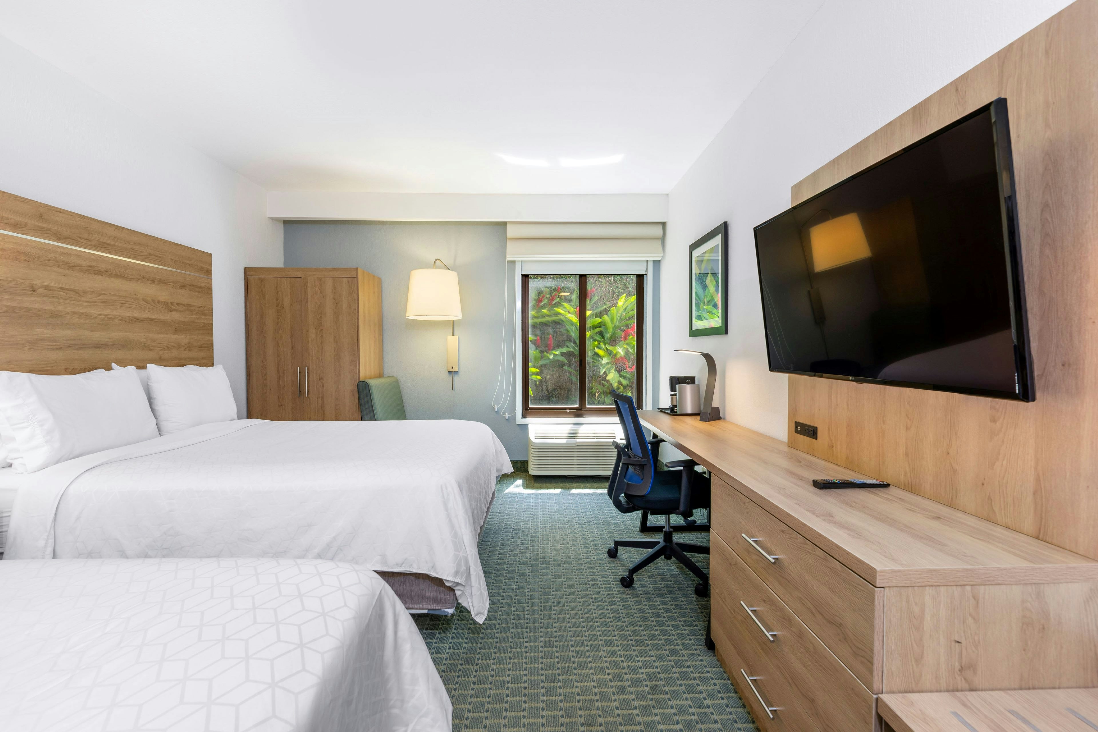 Holiday Inn Express San Jose Costa Rica Airport 10/50