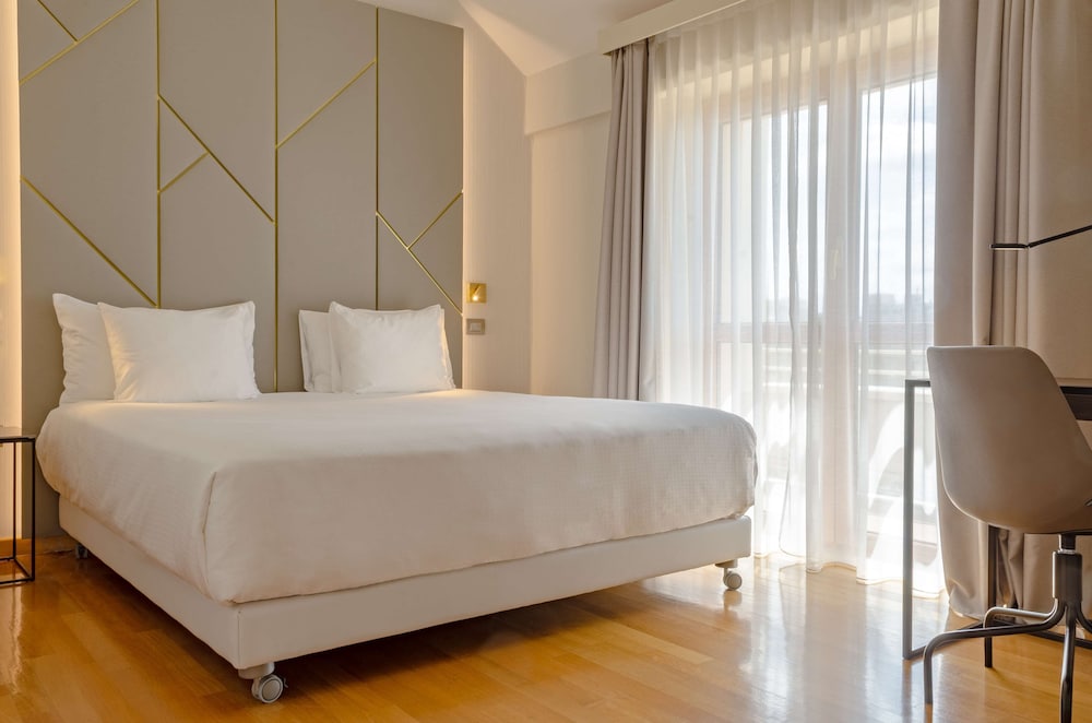 FAMILY, BALCONY