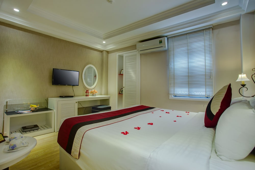Lavender Central Hotel 55/75