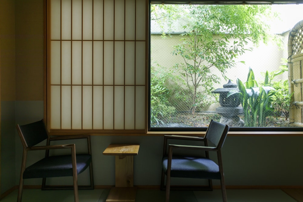 Gion Missen 49/64
