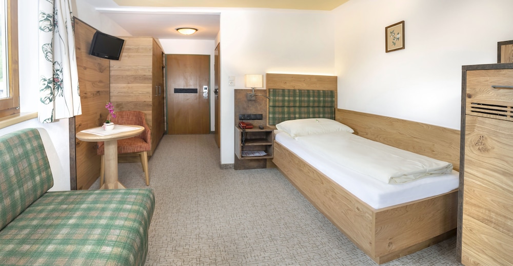 Hotel Tirolerhof 12/50