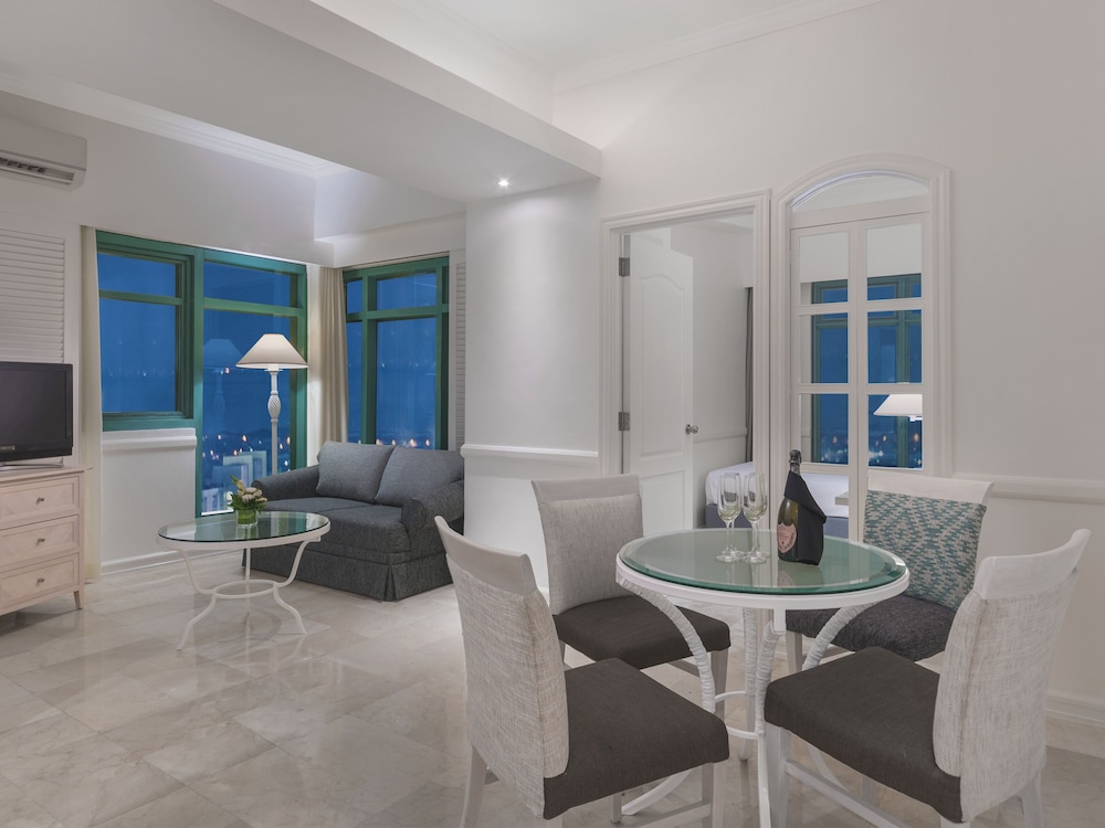 Vivere Suites 31/62