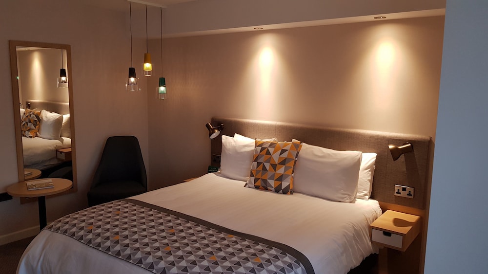Holiday Inn South Normanton M1 Jct 28 12/83