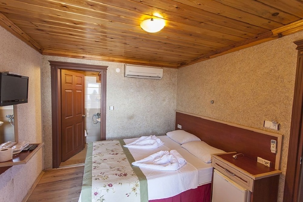 Mevsim Otel 6/13