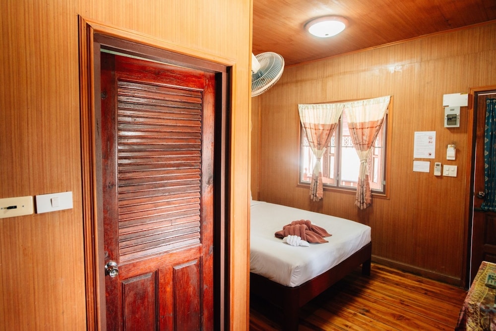 Noble Night Guesthouse Kanchanaburi 32/55