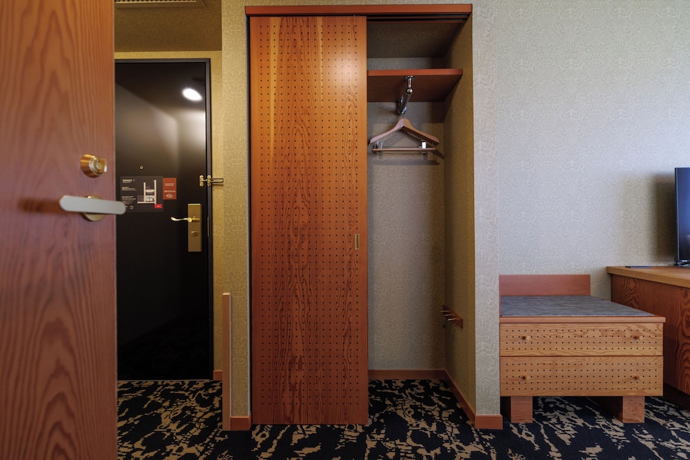 Jr Kyushu Hotel Blossom Oita 53/64