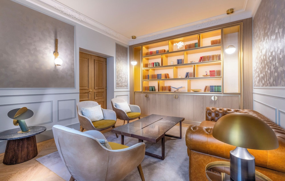 Hotel Claridge 25/50