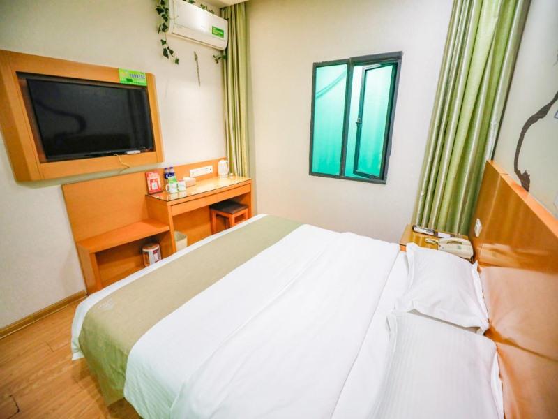 Vatica HeFei Baishuiba BHG Hotel 9/37